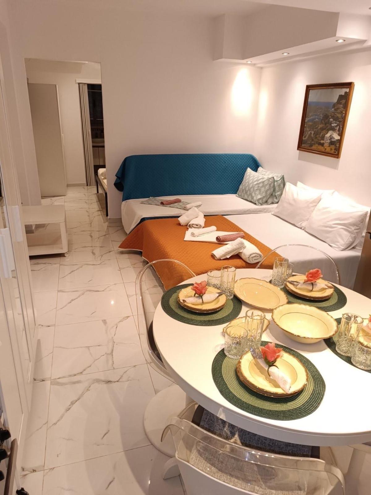 Giannis Apartment Athens Exterior photo